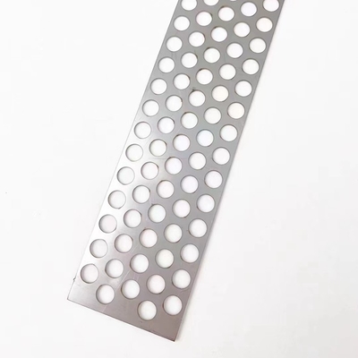 de 6mm Geperforeerde Certificatie van Mesh With ISO9001 van de Roestvrij staalfilter