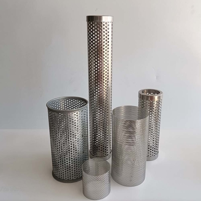 De geperforeerde Cilindrische Rand van de de Legeringsgrens van Mesh With Spot Welded Or van het Extruderscherm